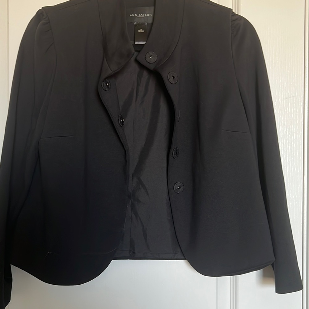 Ann Taylor cropped black blazer with hidden buttons